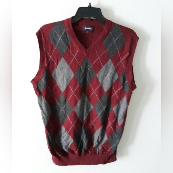 Croft & Barrow Argyle Sweater Vest - Picture 1 of 4